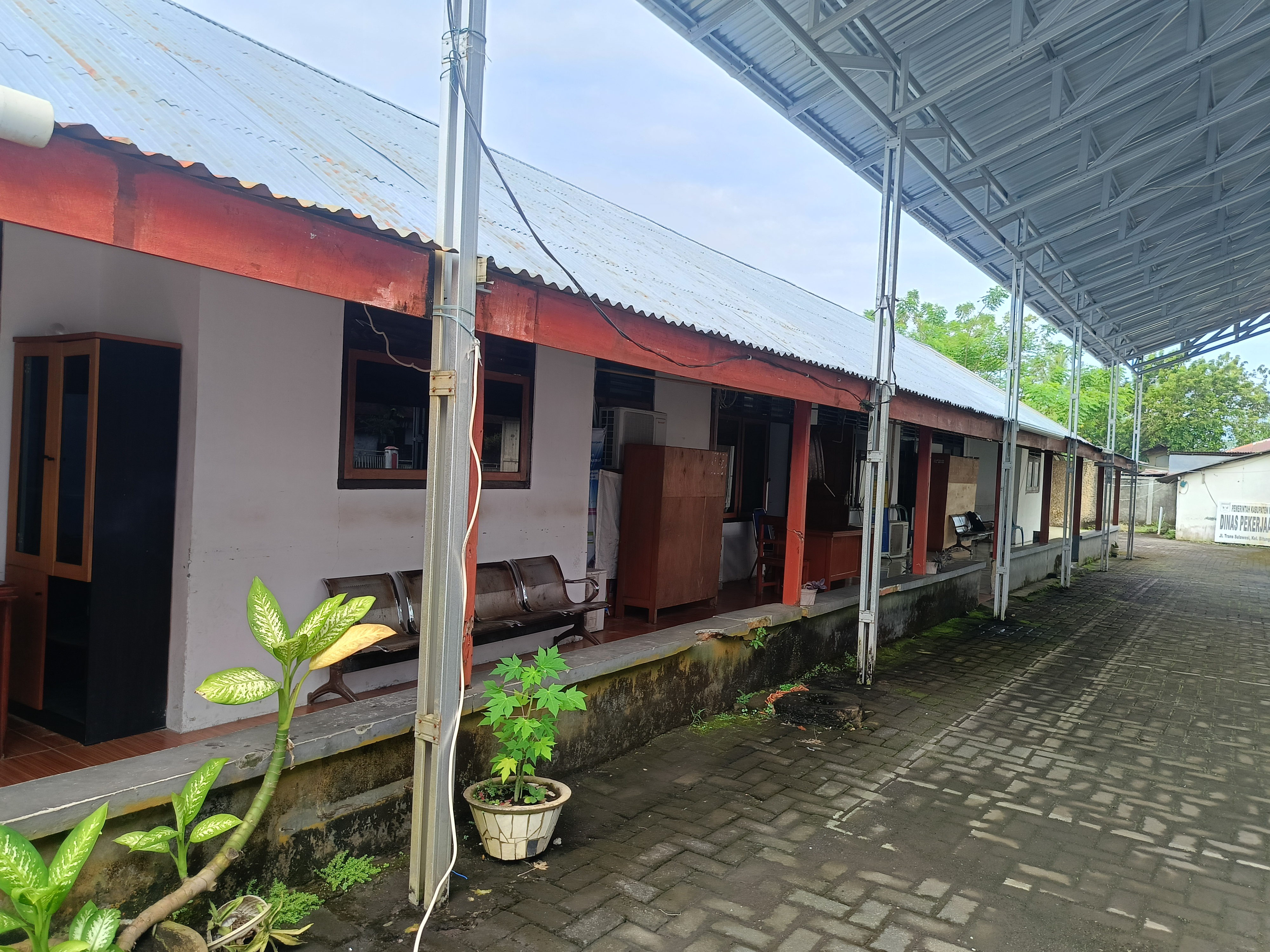 Kantor 6
